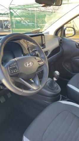 HYUNDAI i10 1.0 MPI Connectline rif. 23220066 - Foto 9