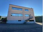Immobile di 770 m² con 3 locali in vendita a Cunardo