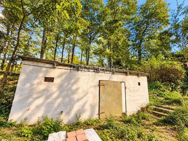 Terreno agricolo con magazzino e pozzo - Foto 3