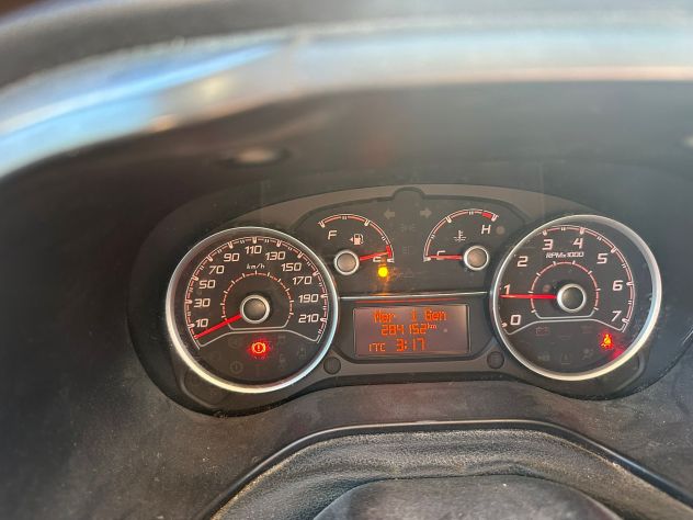 Autocarro Fiat Doblò - Foto 7