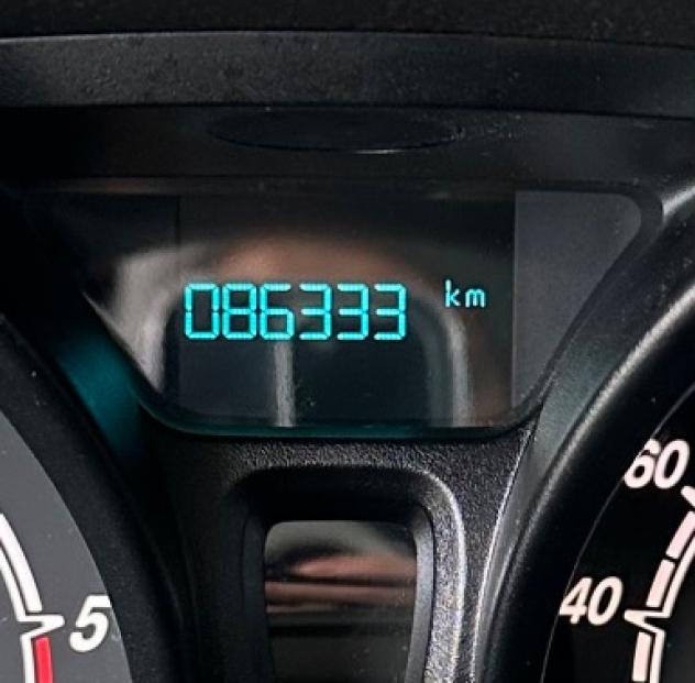 FORD Transit Courier 1.5 tdci 75cv Trend E6 - Foto 15