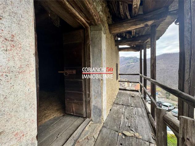 V000788 - CAPREZZO, RUSTICI STORICI IN PIAZZA - Foto 17