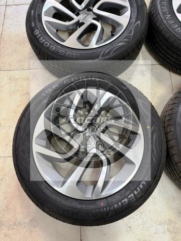Cerchi 16 diamantati e pneumatici Opel Crossland - Foto 4