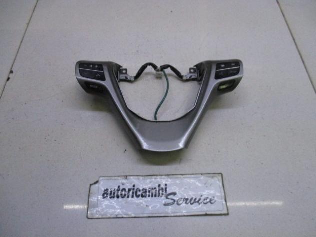 8425005020 COMANDI AL VOLANTE MULTIFUNZIONE TOYOTA VERSO 2.0 D 93KW 6M 5P (2009) RICAMBIO USATO