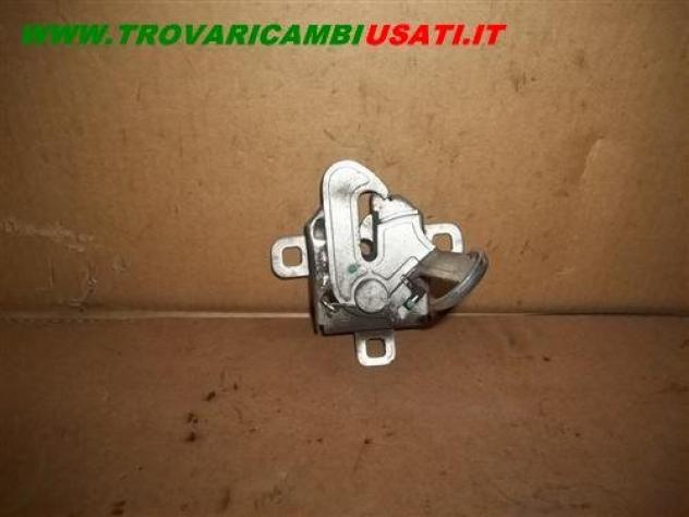 SERRATURA COFANO ANT. FIAT PUNTO (3J) Evo  Carrozzeria  Lamierati esterni  Cofano  Serratura cofano FIAT - GRANDE PUNTO - 01-09-2005 - 01-12-2011, FIA