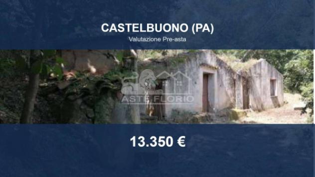 Immobile in asta di 326 m² in vendita a Castelbuono