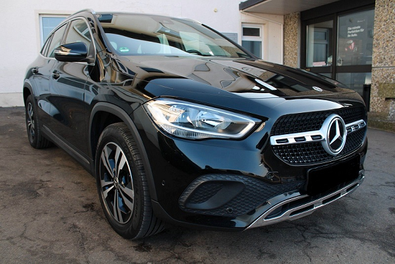 2020 MERCEDES GLA 200d PROGRESSIVE CAM AMBIENTE CARPLAY