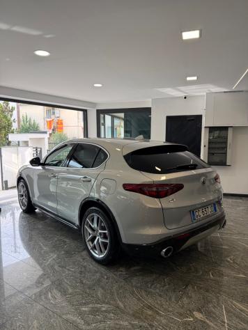 Alfa Romeo Stelvio 2.2 Turbodiesel 210 CV AT8 Q4 Super - Foto 2