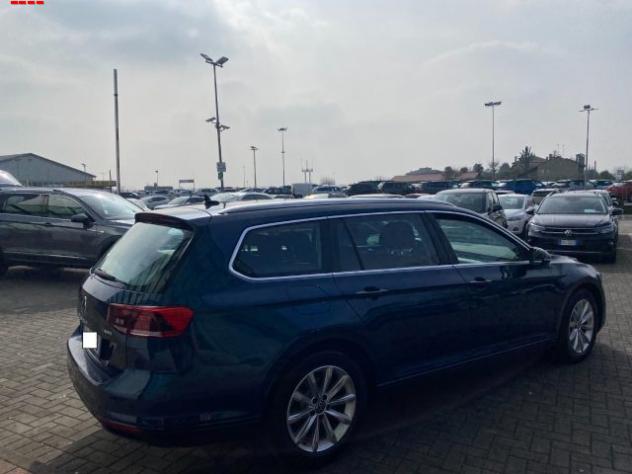 VOLKSWAGEN Passat Variant 2.0 TDI SCR 122 CV EVO DSG Business rif. 24077772 - Foto 4
