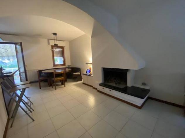 Villetta a schiera in vendita a Luni 180 mq Rif: 1235795 - Foto 2