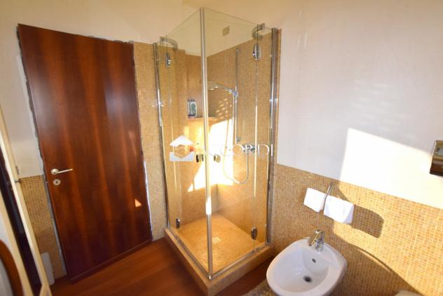 BIFAMILIARE di 8 vani e di 270 mq (PADOVA) rif. ZI132A - Foto 12