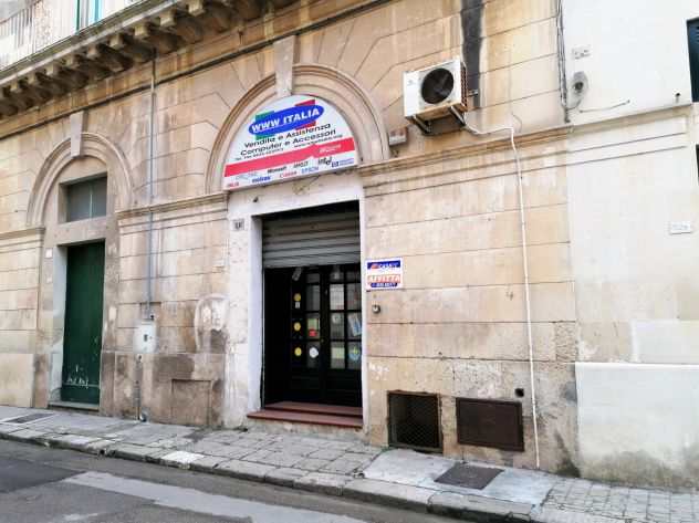 Locale Commerciale
