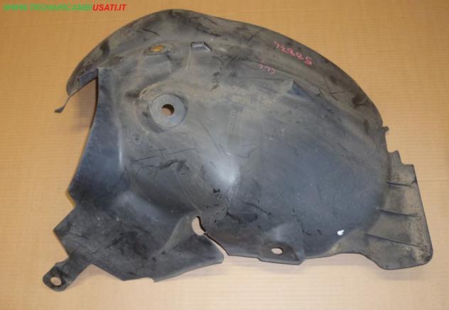 PARASASSI INT.PASSARUOTA ANT.PARTE POST.D. RENAULT CLIO (C85/B85) 3p / 5p RENAULT - CLIO III 3/5 P - 01-07-2005 - 01-04-2009, RENAUL