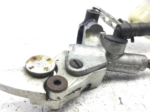 HONDA CN SPAZIO 250 POMPA FRENO ANTERIORE NON ORIGINALE CON GOMMA ROTTA ** 1998 - Foto 3