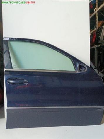 PORTA ANT. DX BLU SCURO CON AL / SE 999-U1452613 Carrozzeria Lamierati esterni Porte Porta ant. dx. MERCEDES - Classe E 4 porte - 01-04-2002 - 01-0