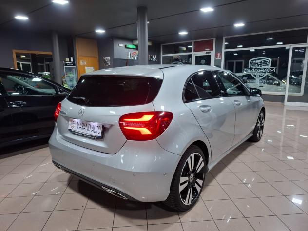Mercedes A 180 d Sport euro 6 - Foto 6
