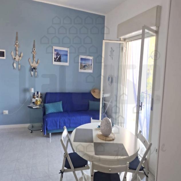 APPARTAMENTO di 3 vani e di 60 mq (MESSINA) rif. 2vs17802