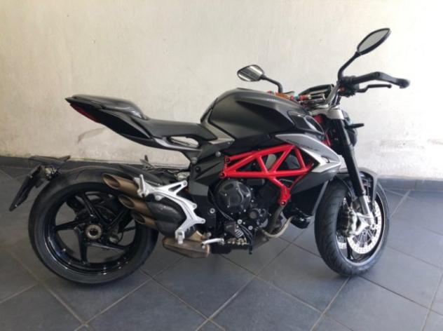 MV AGUSTA Brutale 800 Naked rif. 21056373