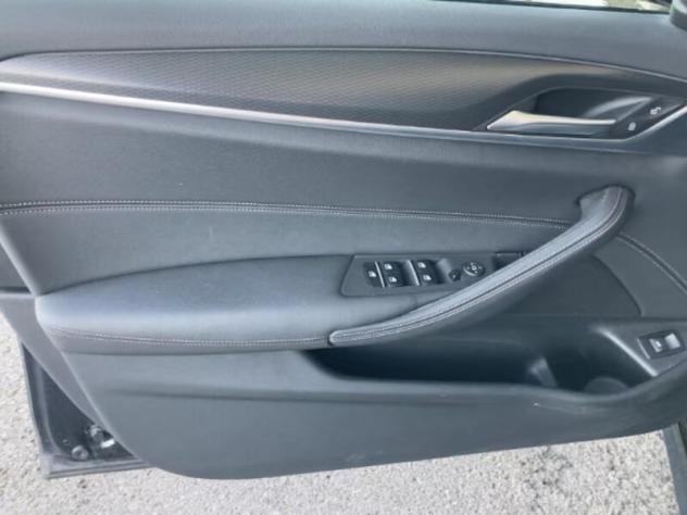 BMW Serie 5(G30/31/F90) 520d 48V Touring Msport - Foto 10
