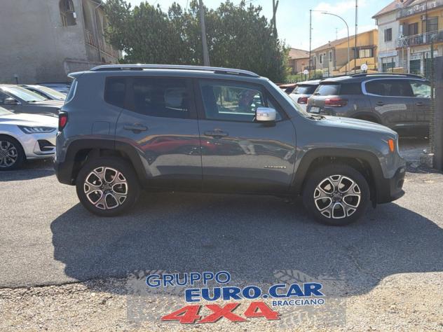 Jeep Renegade 2.0 MJet 140cv Limited 4WD - Foto 8