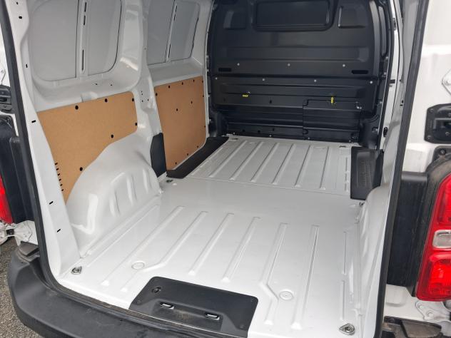 FIAT Scudo L2H1 2.0BLUEHDI 145CV - Foto 4
