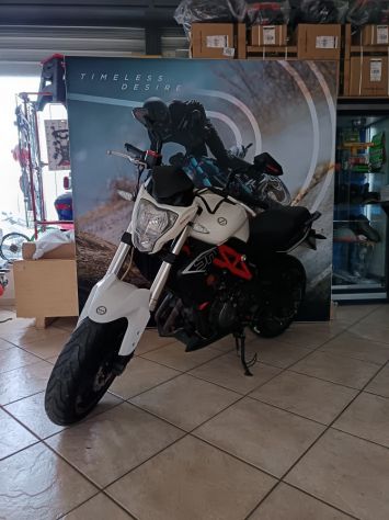 Benelli BN302 (2016) - Foto 2