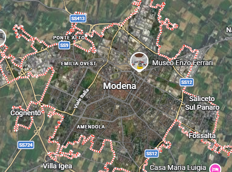 Modena zona centro con tre camere libero da subito