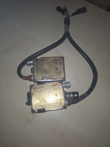 N° 2 CENTRALINE XENON 35W K.D. 212-L300 USATE
