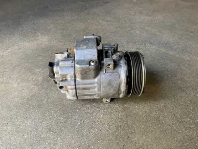 Compressore climatizzatore Skoda Fabia 1.4 del 2005(6Q0820803H) - Foto 3