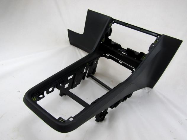576863680A RIVESTIMENTO ANTERIORE TUNNEL CENTRALE SEAT ATECA 1.4 B 4X4 110KW AUT 5P (2018) RICAMBIO USATO