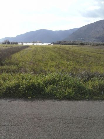 VENDO TERRENO PIANEGGIANTE 23.000 METRI COMUNE DI MONTE SAN BIAGIO (LT) ITALIA - Foto 3