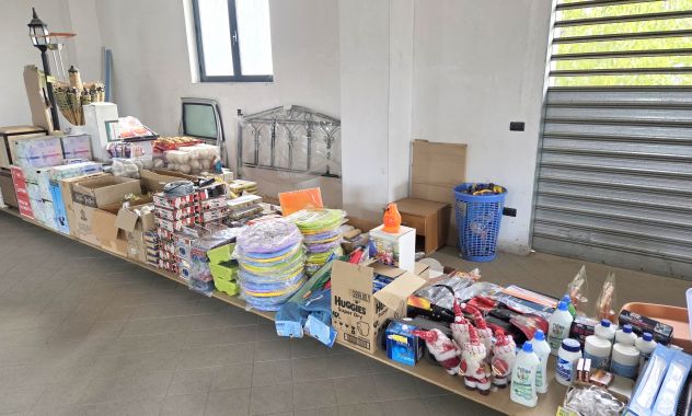 STOCK SANITARI LAVATOI CERAMICA+ARTICOLI FERRAMENTA CASALINGHI - Foto 7