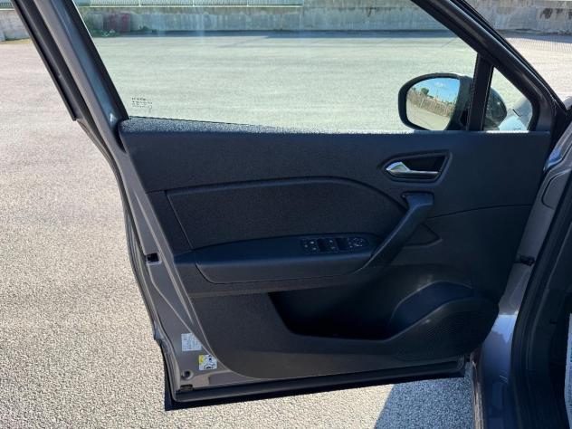 RENAULT - Captur - Blue dCi 8V 115 CV EDC Business - Foto 7
