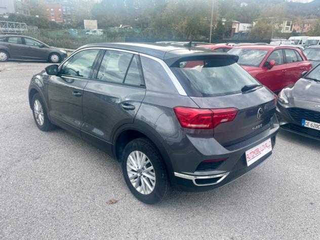 Volkswagen T-Roc 2.0 TDI 150CV DSG Advance 2021 - Foto 4