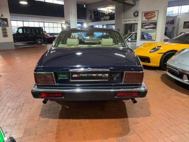 JAGUAR Sovereign 4.0 cat automatic rif. 23830115 - Foto 5