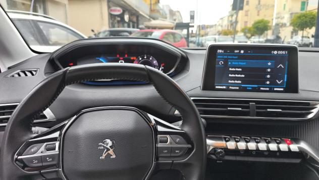Peugeot 3008 1.2 PureTech 130 AUTOMATICA Active Pack - Foto 9
