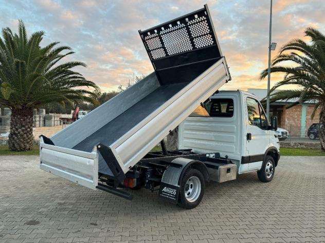 IVECO Daily 35C12 RIBALTABILE TRILATERALE NO IVA - Foto 5