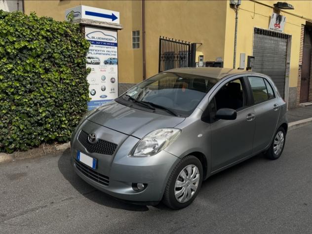 Toyota Yaris 1.3 Benzina 5 porte 87cv Ottima anche x NEOPATENTATI - Foto 10