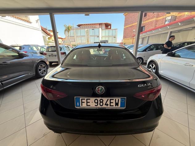 ALFA ROMEO GIULIA 2.2 DIESEL DEL NORD ITA 2016 - Foto 5