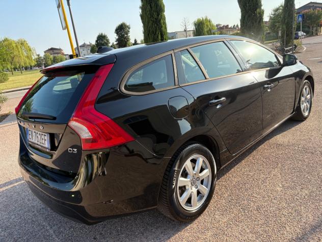 Volvo V60 D3 Summum 2.0 D anno 2014 perfetta - Foto 8