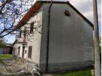 Soci casa singola con 8000 mq. terreno recintato oltre annessi €. 160.000