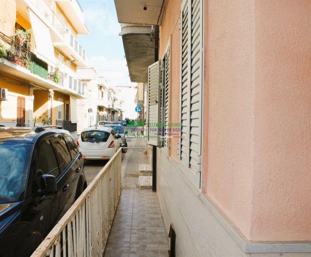 Rif 1318 : Appartamento 83 mq piano terra da ristrutturare , Pozzallo. - Foto 2