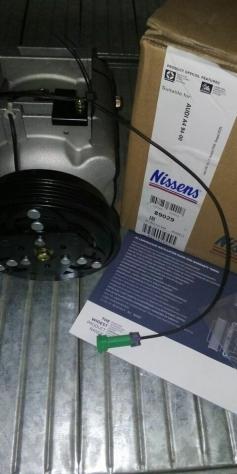 Compressore Clima Audi A4 - A6 - Passat 8D0260805