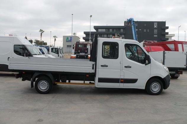 Opel Movano 2.3 DCTI 130CV 7 POSTI CASSONE FISSO CON GANCIO TRAINO - Foto 2