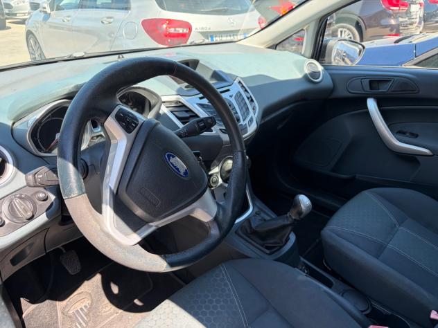 Ford Fiesta 1.4 3 porte Bz.- GPL - Foto 4