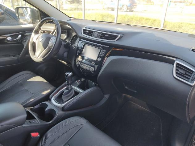 Nissan Qashqai 1.6 dci Black edition 4wd 130cv - Foto 9