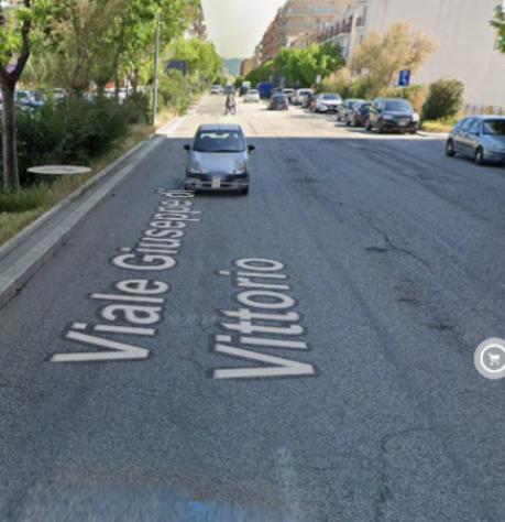 Immobile in asta di 35 m² con più di 5 locali in vendita a Manfredonia