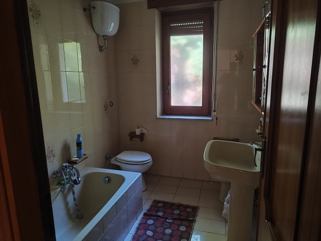 Arcella (AV) Villetta con 8.000 mq di Terreno - Foto 6