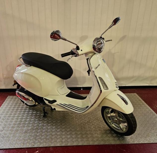 VESPA Primavera 150 E5+