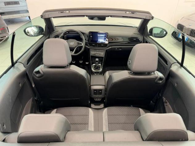 VOLKSWAGEN T-Roc Cabriolet 1.5 TSI ACT R-line *Winter Pack* rif. 24149099 - Foto 8